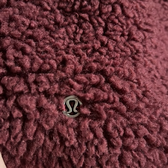 Lululemon Cinchable Fleece Zip-Up in Red Merlot - Picture 9 of 9